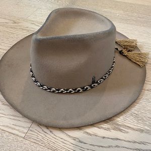Fedora style wool hat